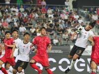 乐鱼体育app-韩媒嘲讽:中国男足再演功夫足球高天意恶意犯规逃红的简单介绍
