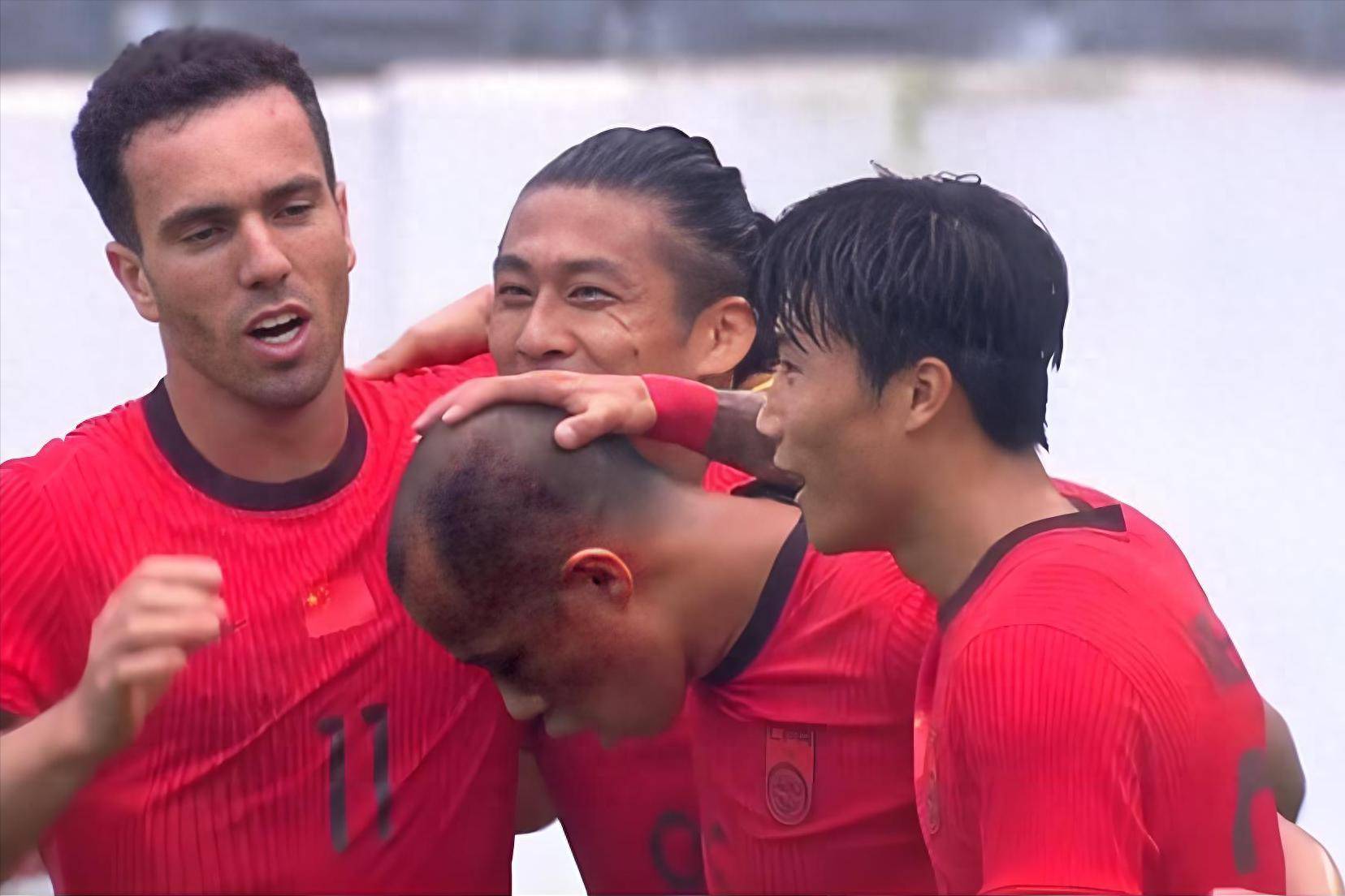 关于东亚杯-黄政宇首球国足两中门框1-0中国香港获季军的信息